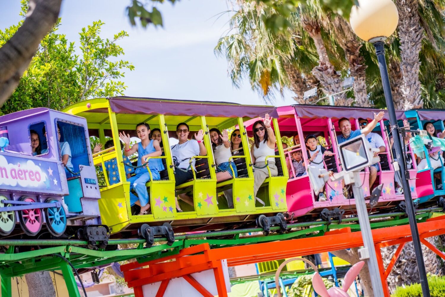Cómo Evitar las Colas en un Parque de Atracciones 🎢